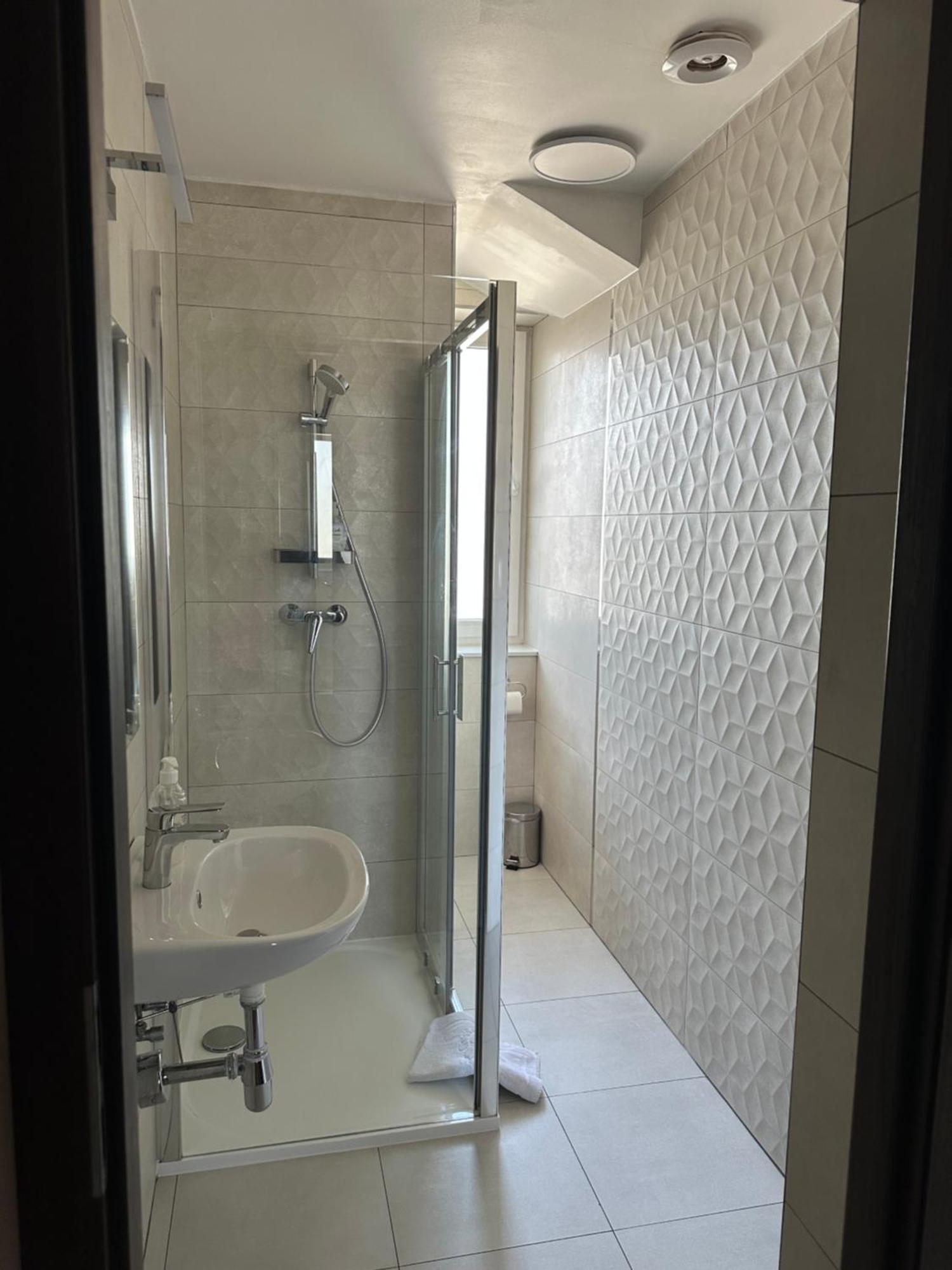 Quadruple Room Private Bathroom,1739725118:JPEG